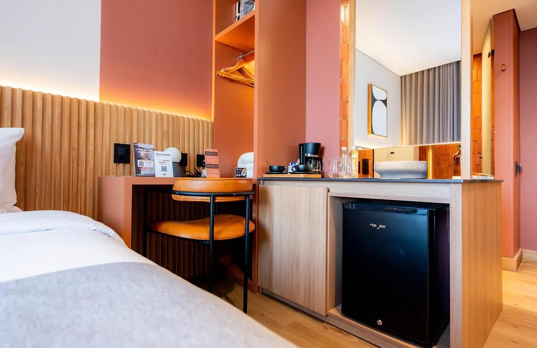 Heiss Hotel By Jalo-1
