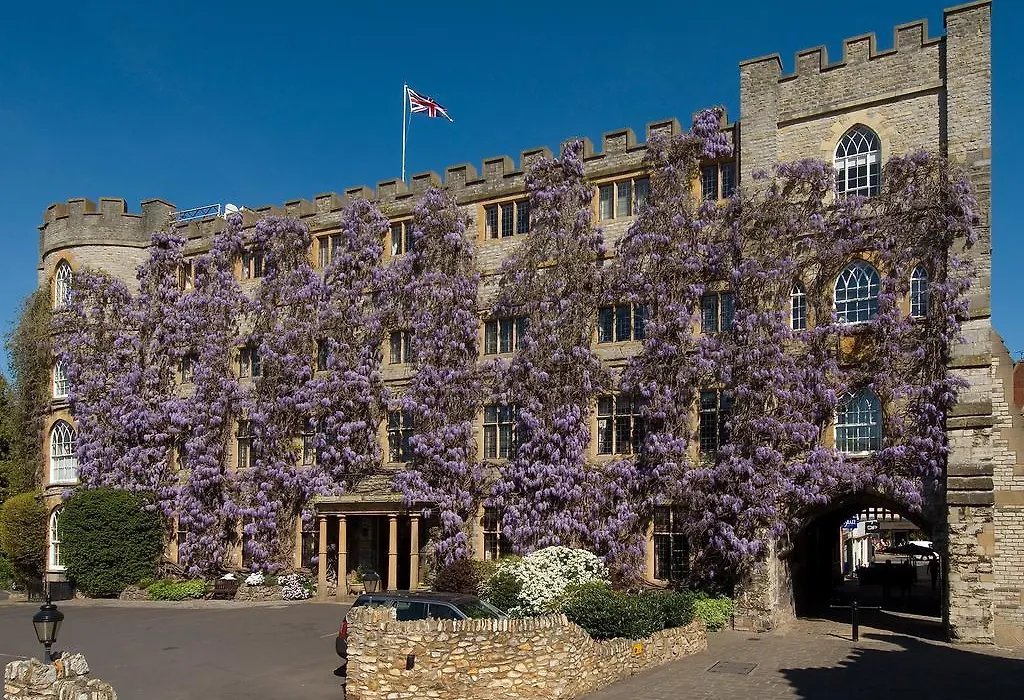 Castle Hotel-1