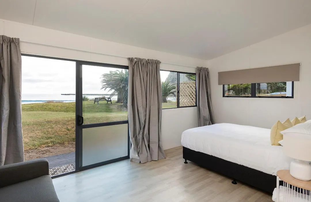 Tolaga Bay Top 10 Holiday Park-1