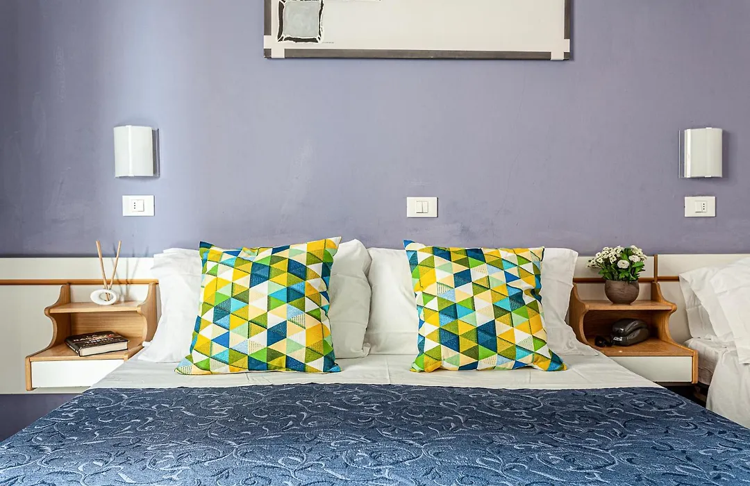 Hotel Solaris-1