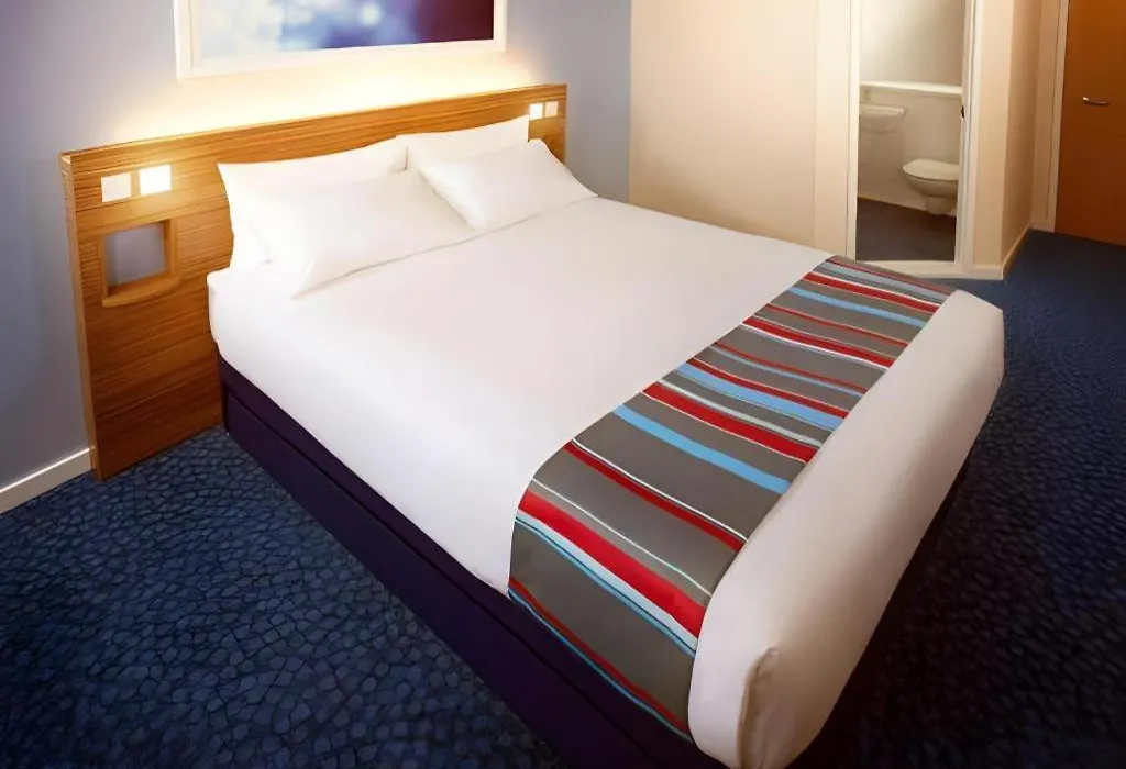 Travelodge Norwich Central Riverside-1