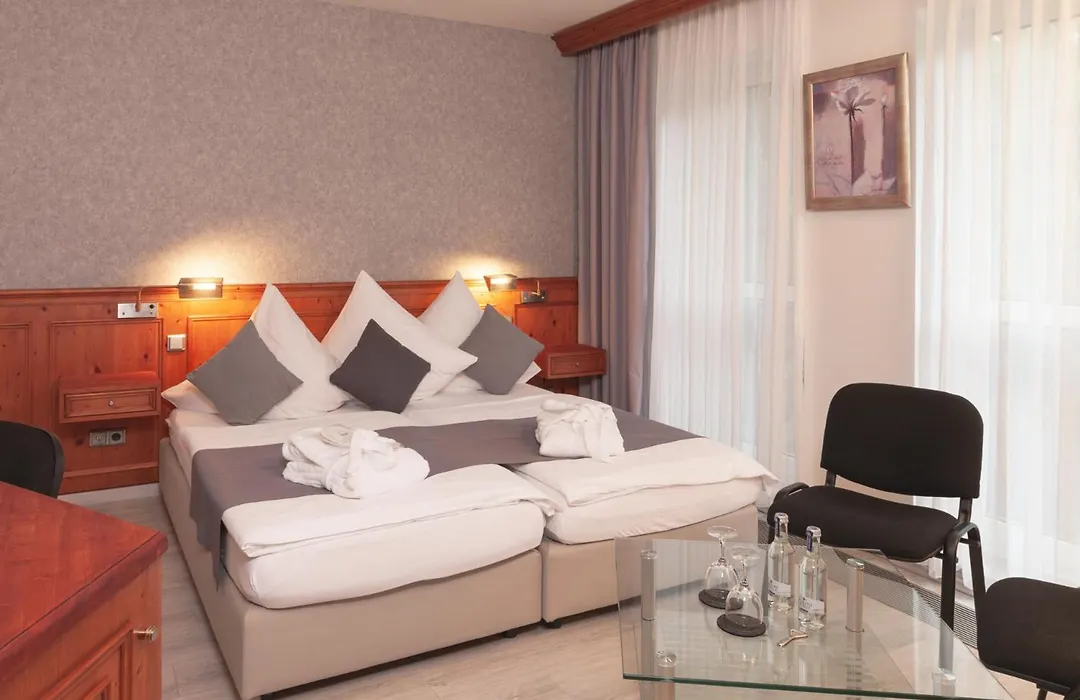 Hotel Haus Gimken-1