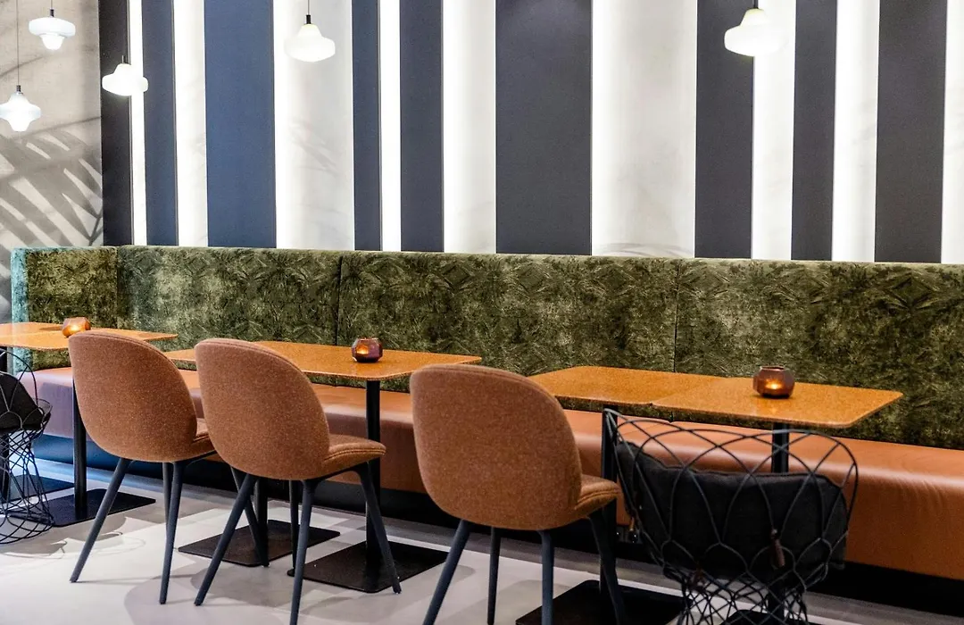 Motel One Frankfurt-Hauptbahnhof-1