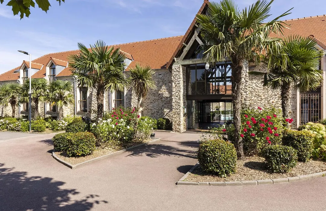 Hotel Les Suites - Domaine De Crecy-1