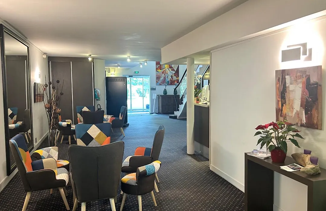 Logis Hotel La Berteliere-1