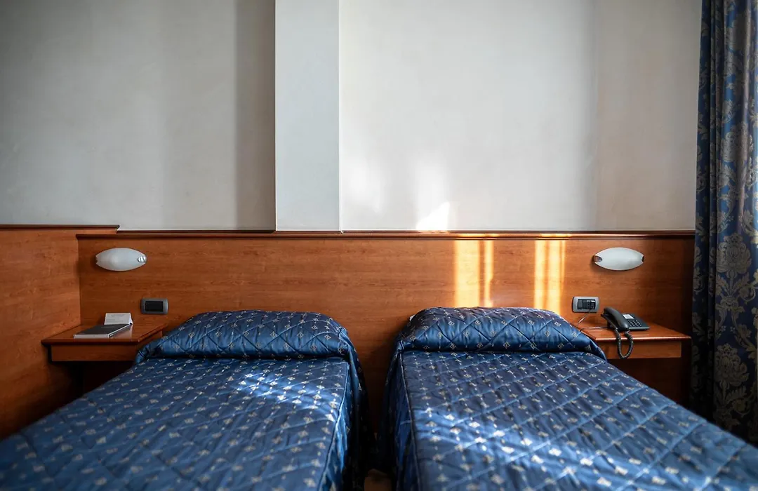 Point Hotel-1