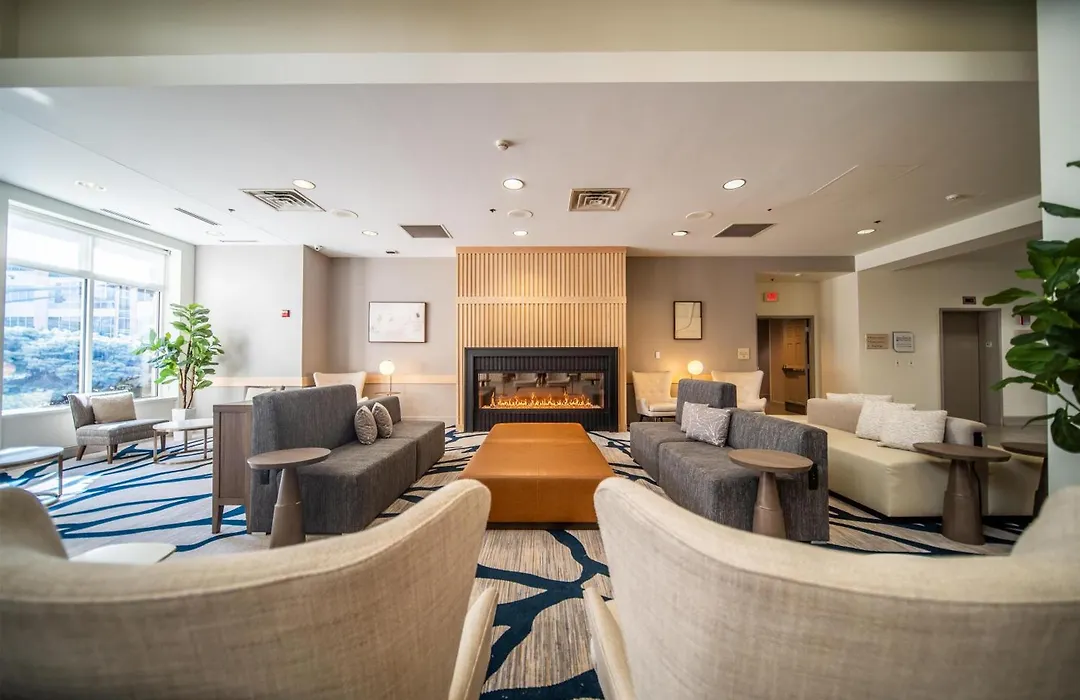Hilton Garden Inn Rochester Downtown-1