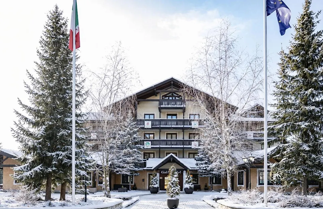 Golf Hotel-1