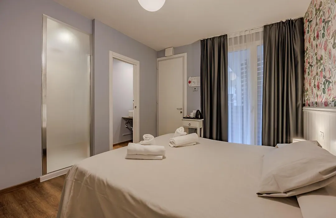 Hotel Maximilian-1