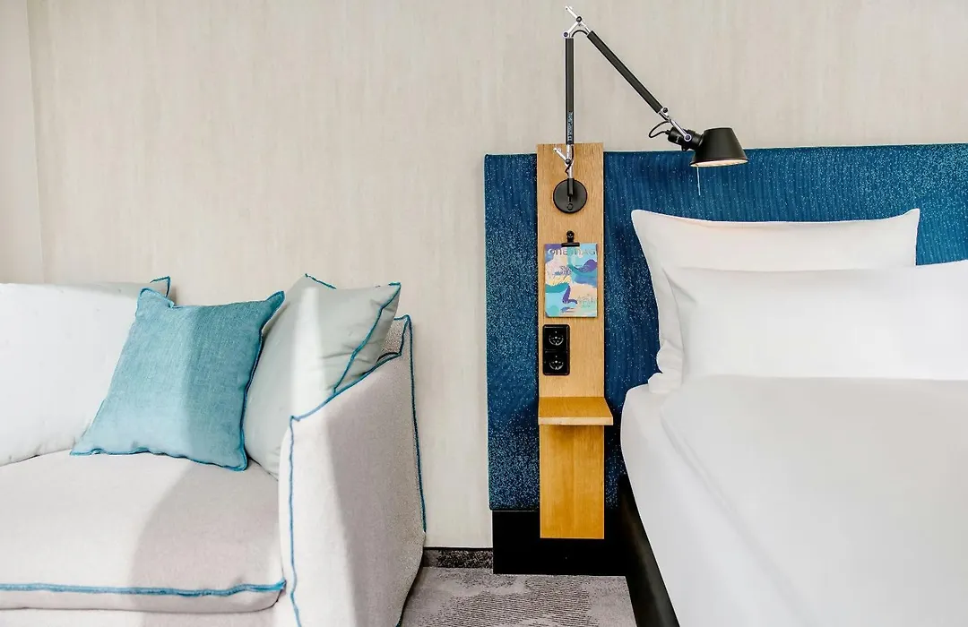 Motel One Muenchen-Campus-1