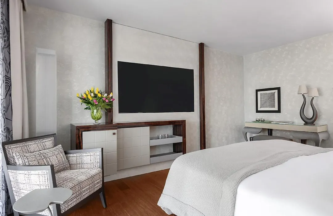 Hotel Eden Roc - The Leading Hotels Of The World-1