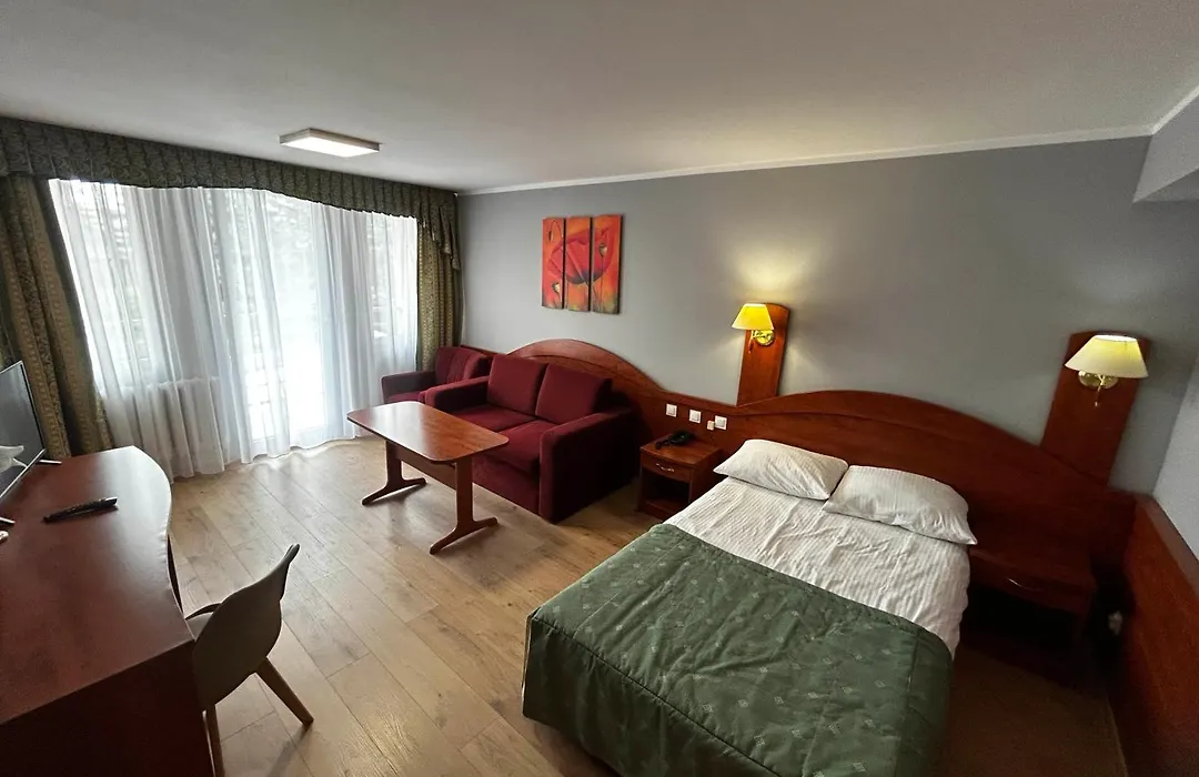 Hotel Pietrak-1