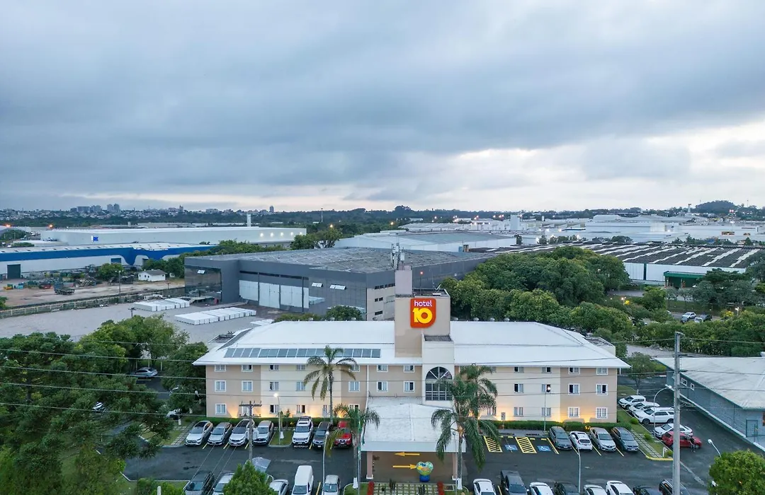 Hotel 10 Curitiba-1