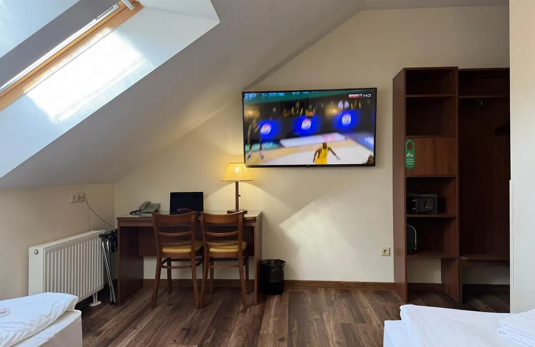 Memel Hotel-1