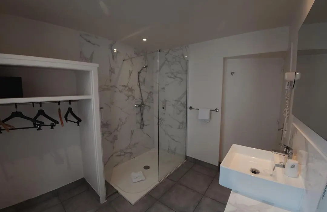 Hotel Richmond Gare du Nord-1
