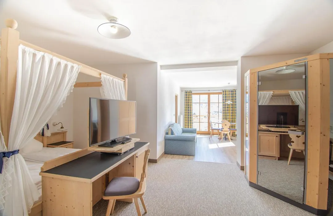 Hotel Vermoi-1