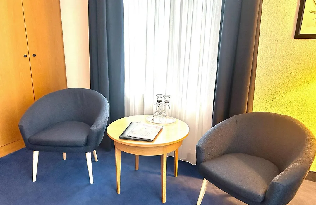 Hotel am Kurpark-1