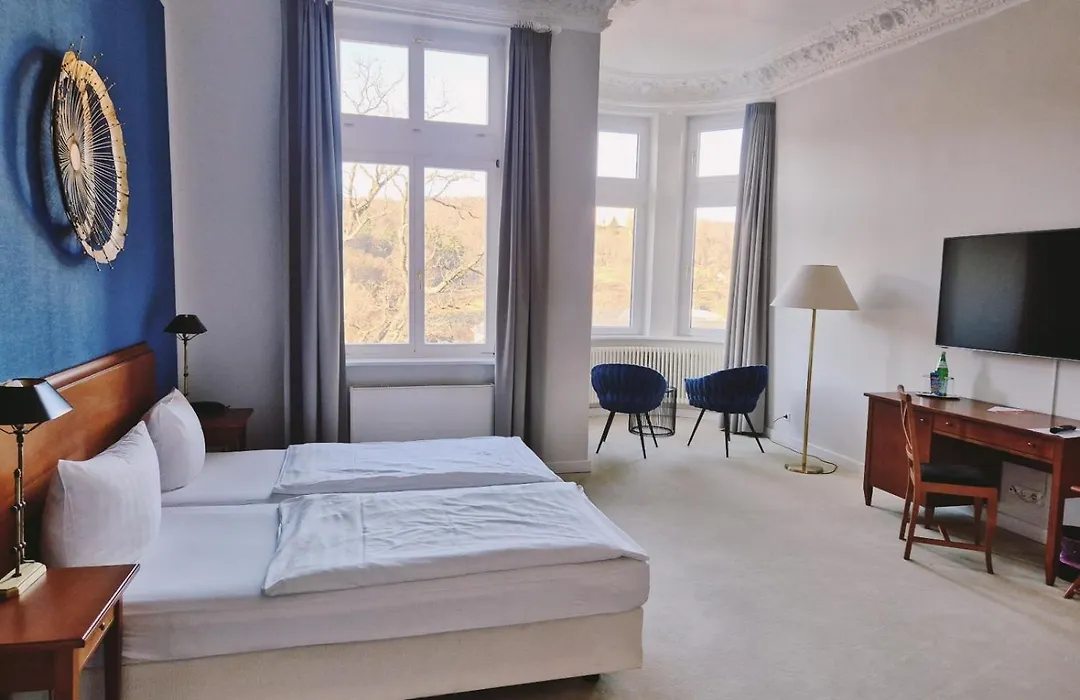 Hotel Villa Viktoria Luise-1