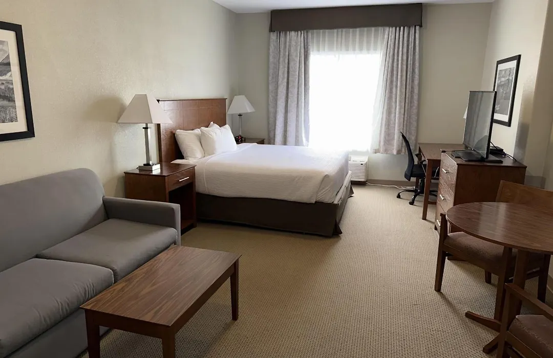 Super 8 By Wyndham Fort St. John Bc-1