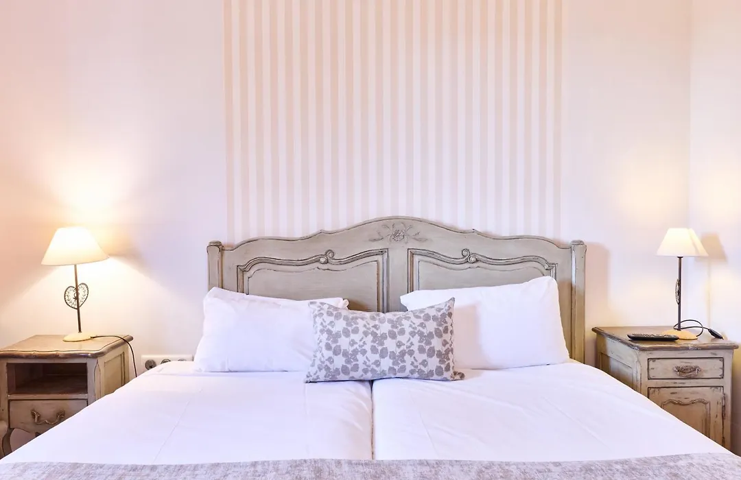 The Originals Boutique, Hotel La Ferme Du Pape, Eguisheim-1