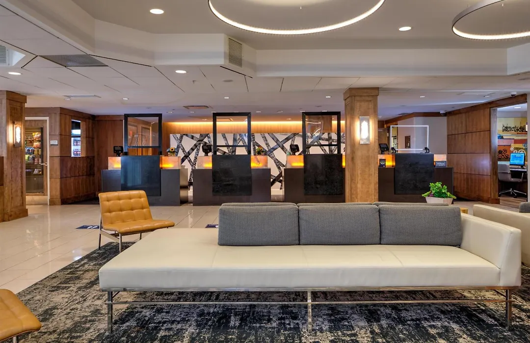 Doubletree By Hilton Hotel & Suites Pittsburgh Downtown-1