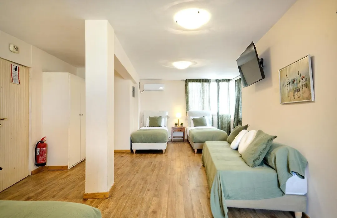 Art Gallery Hotel-1