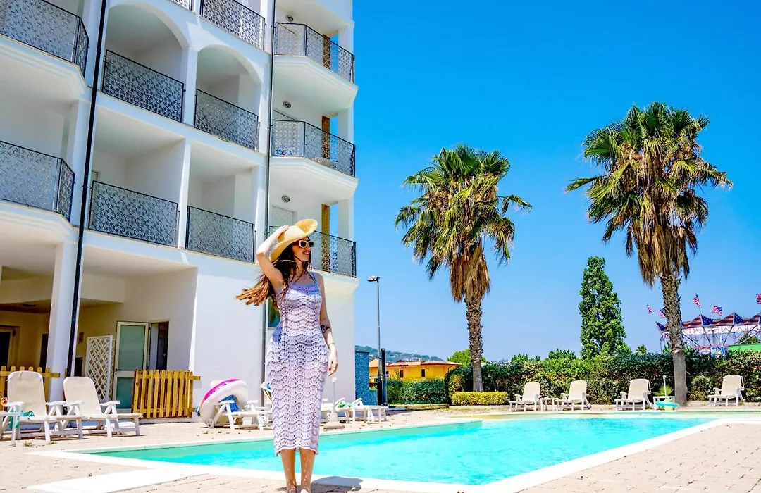 Residence Playa Sirena-1