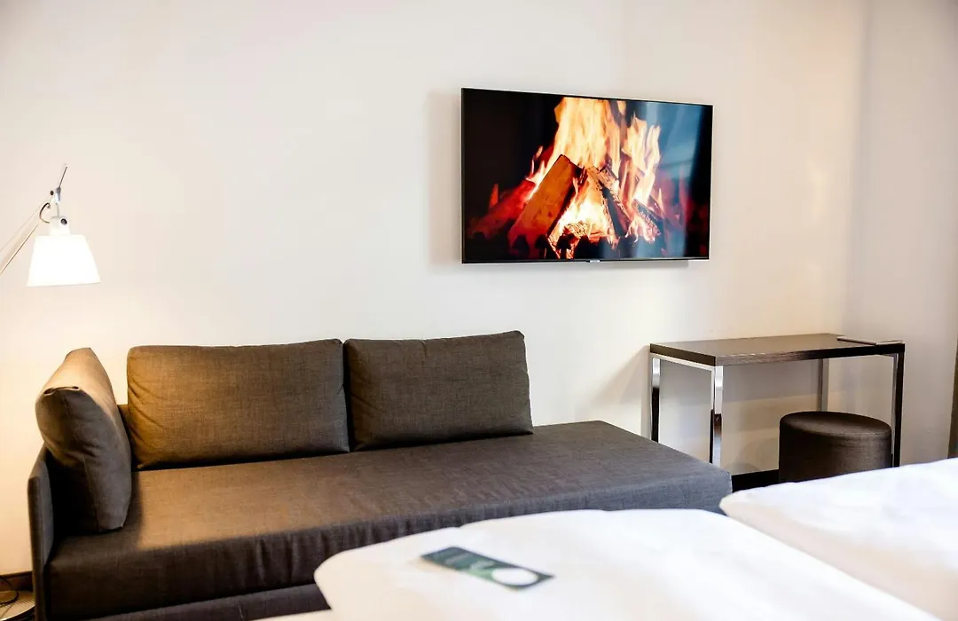 Motel One Leipzig-Augustusplatz-1