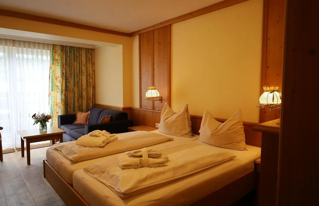 Hotel Martin-1