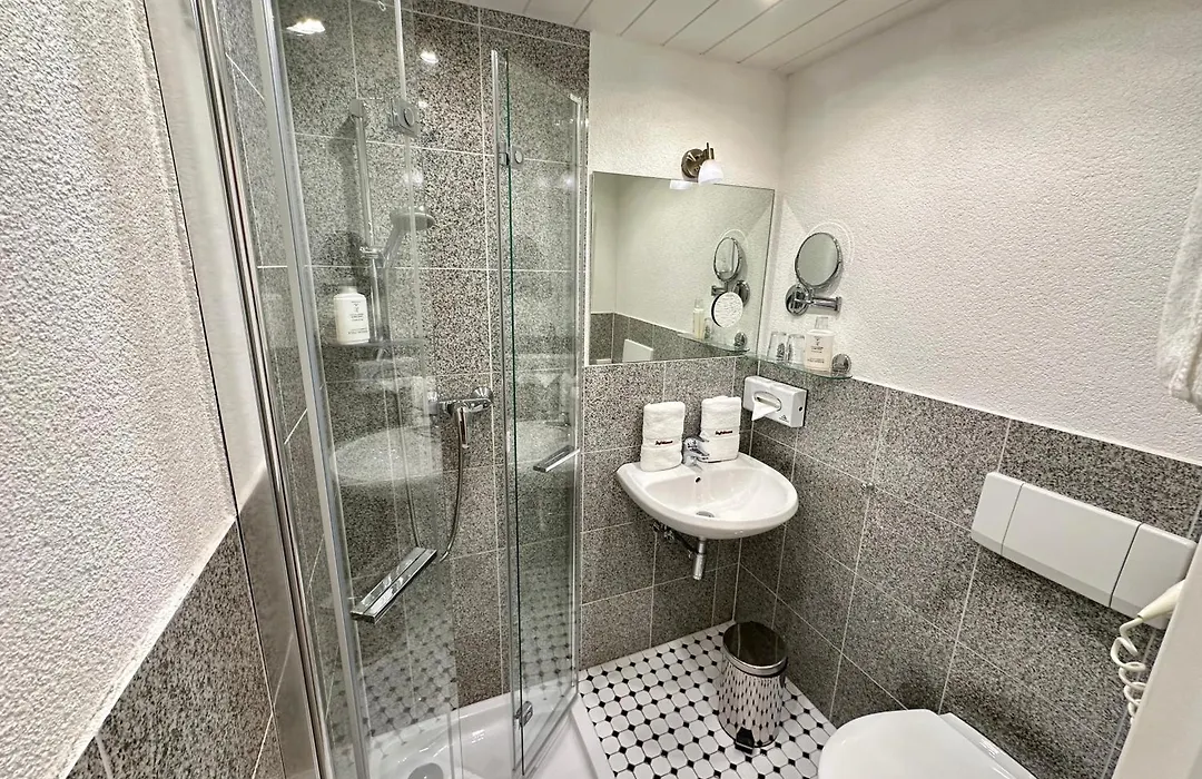 Ringhotel Siegfriedbrunnen-1