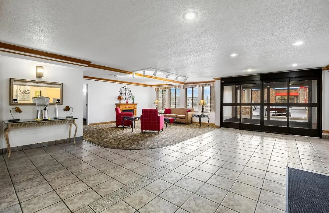 Quality Inn Near Monument Health Rapid City Hospital-1