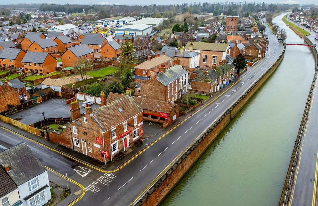 The King'S Arms-1