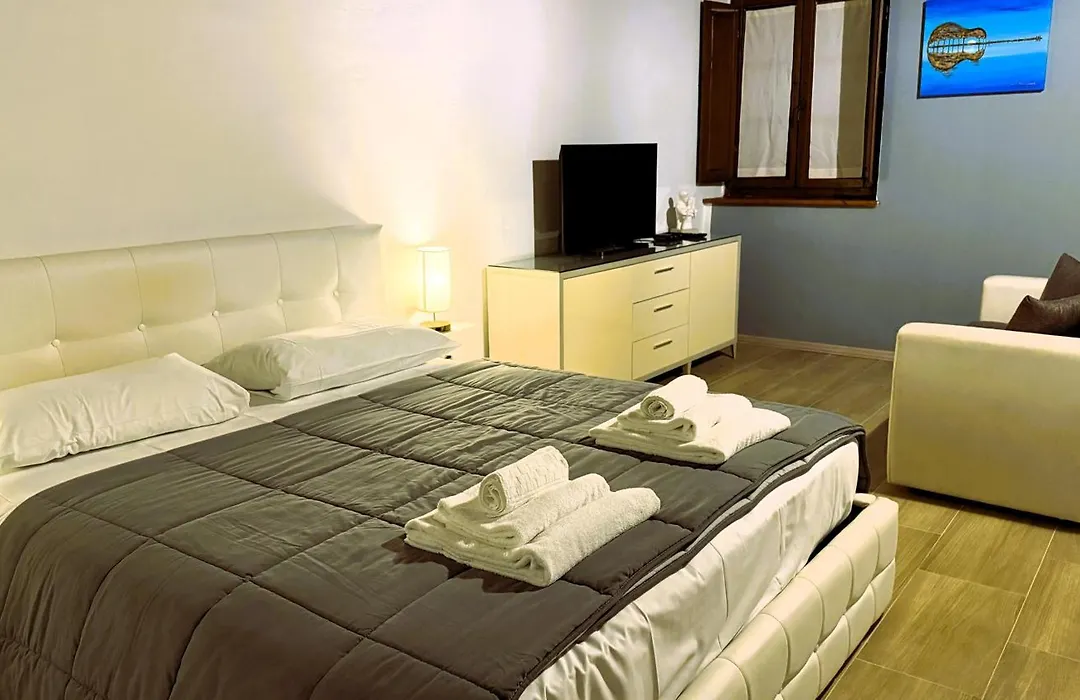 Agriturismo I Pietrini-1