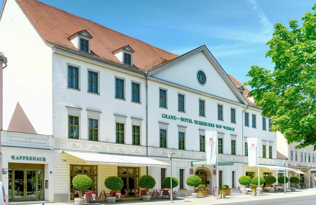 Best Western Premier Grand Hotel Russischer Hof-1