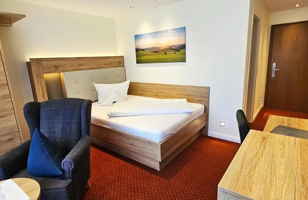 Hotel Hanses-Braeutigam-1