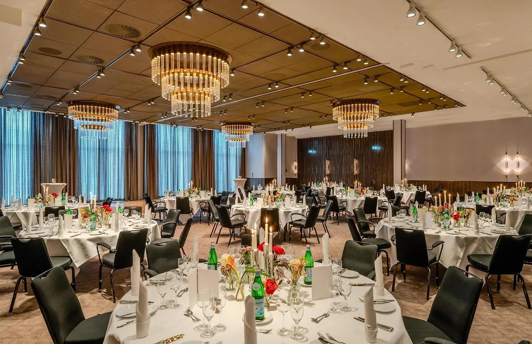 Radisson Blu Senator Hotel, Lübeck-1