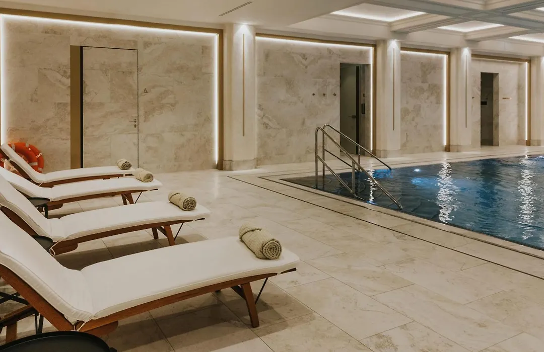 Hotel Saski Krakow Curio Collection By Hilton-1