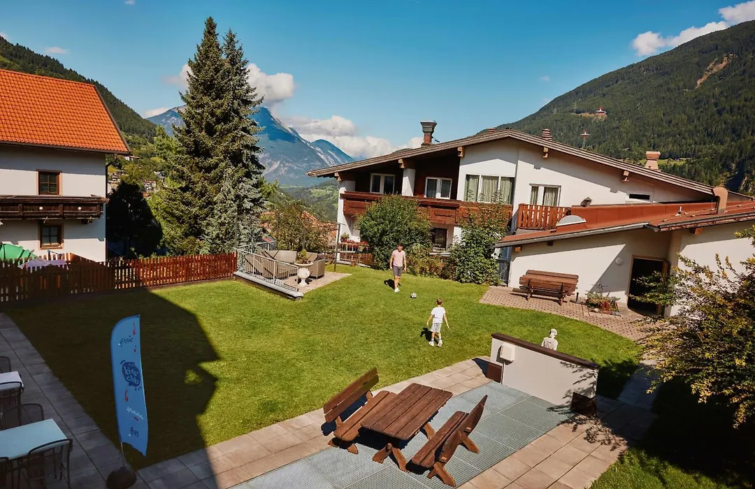 Hotel Alpina Nature-Wellness-1