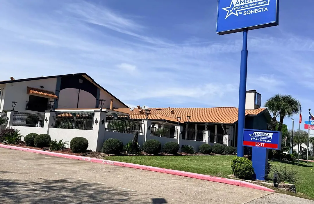 Americas Best Value Inn & Suites-Alvin/Houston-1