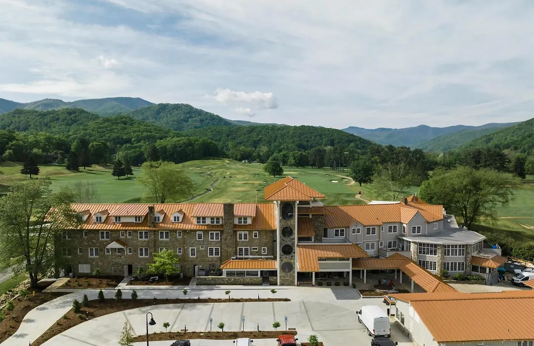 Waynesville Inn And Golf Club, Tapestry Collection By Hilton-1