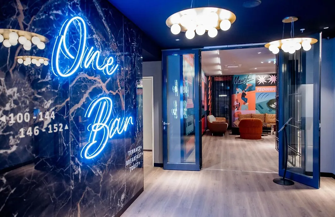 Motel One Berlin-Potsdamer Platz-1