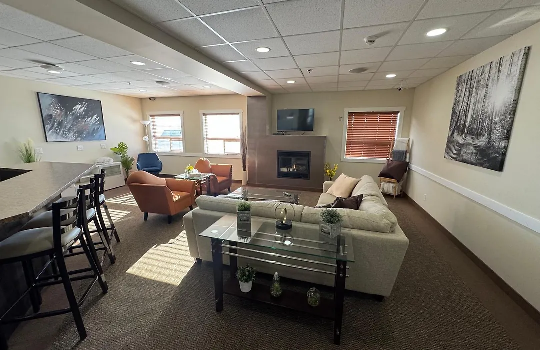 Elk Island Studios - Lamont-1