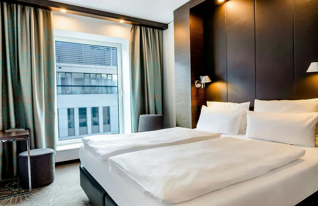 Motel One Magdeburg-1