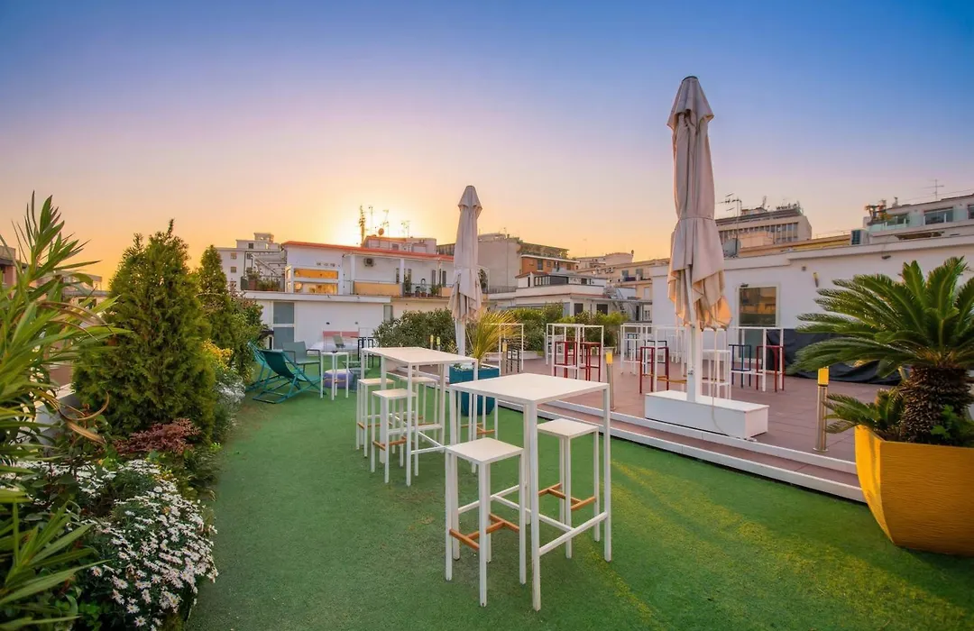 NeapolitanTrips Hotel-1