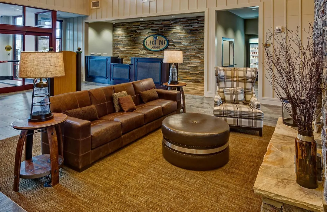Black Fox Lodge Pigeon Forge, Tapestry Collection By Hilton-1