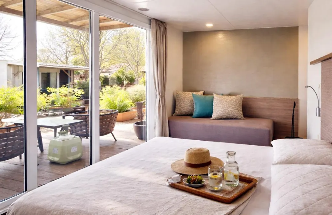 Boutique Mobile Homes Ulikarovinj (Adults Only)-1