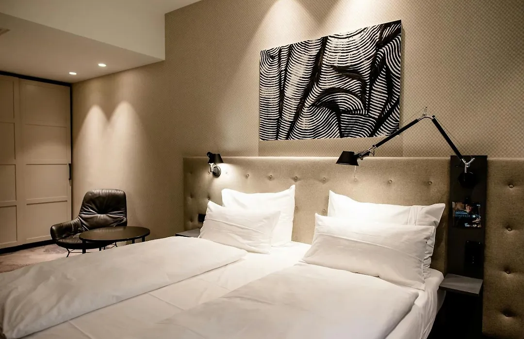 Motel One Linz-Hauptplatz-1