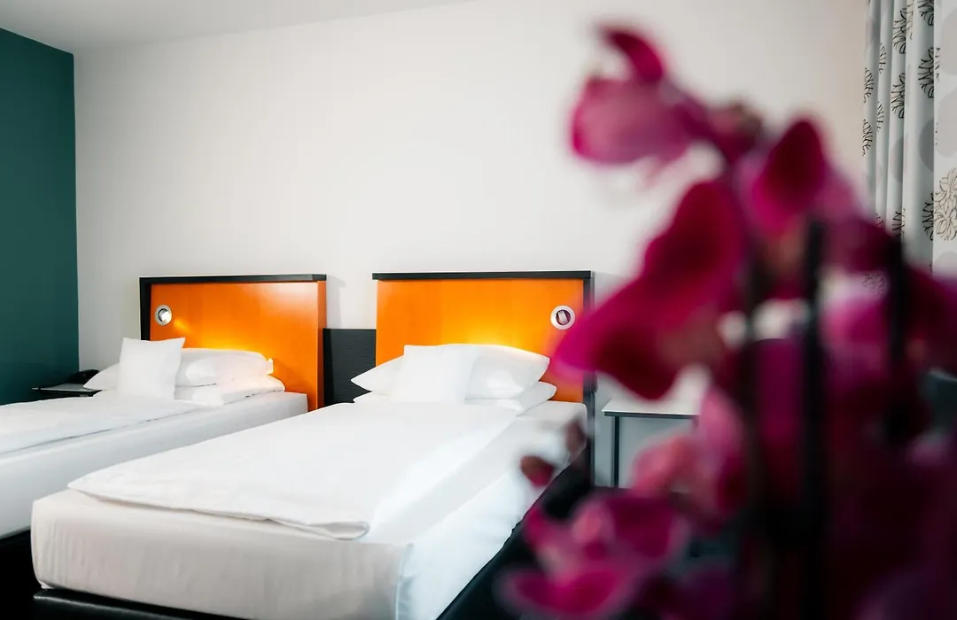 Dorint Kongresshotel Duesseldorf/Neuss-1
