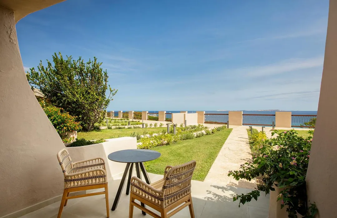 Mangia'S Sardinia Resort, Autograph Collection-1
