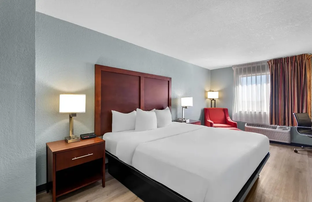Quality Inn Waverly-1